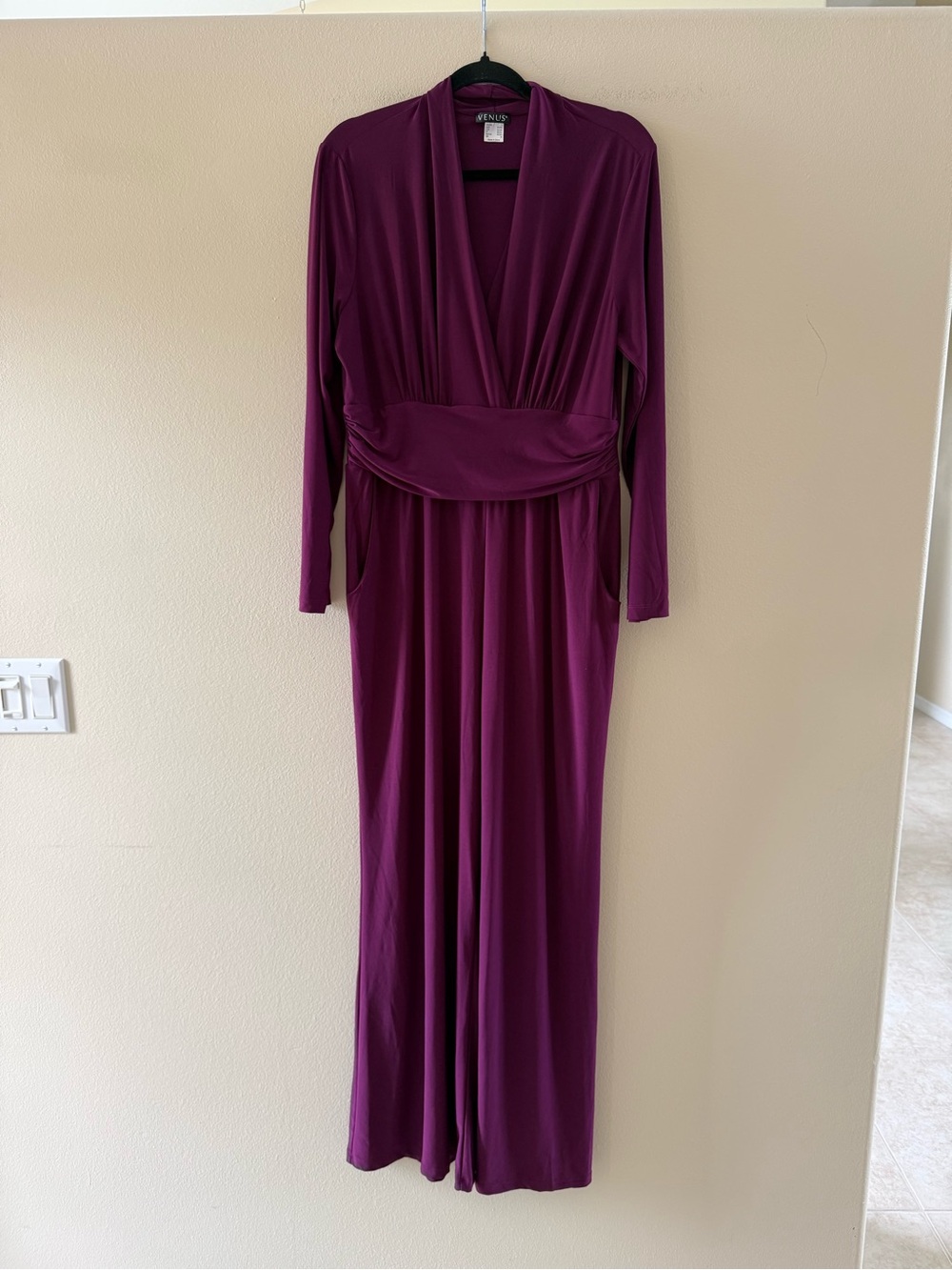 VENUS Wonen’s Long-Sleeve Stretchy V-Neck Jumpsuit in Plum